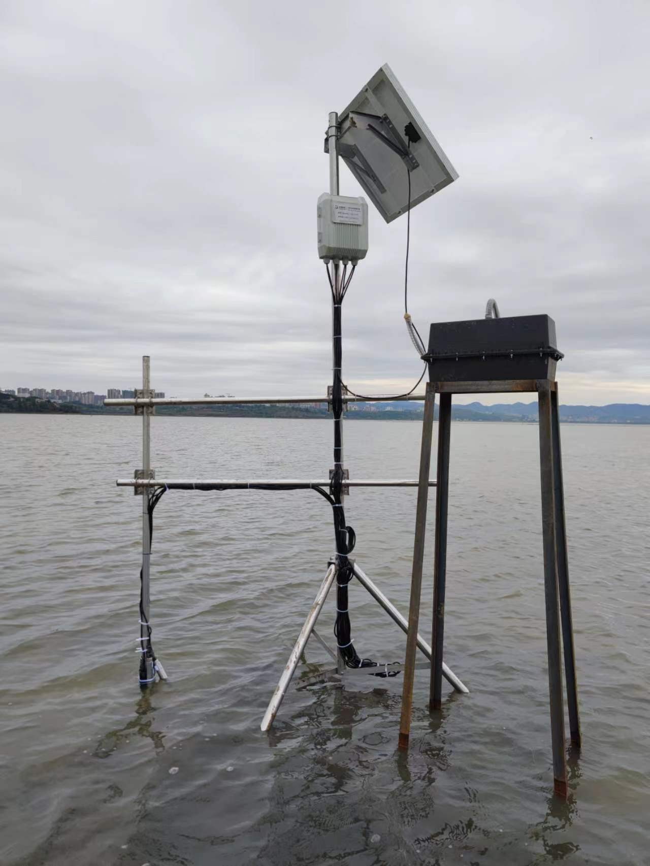 水位、溫度測量